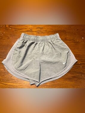 Nike Women's Light Gray Athletic Running Shorts size S